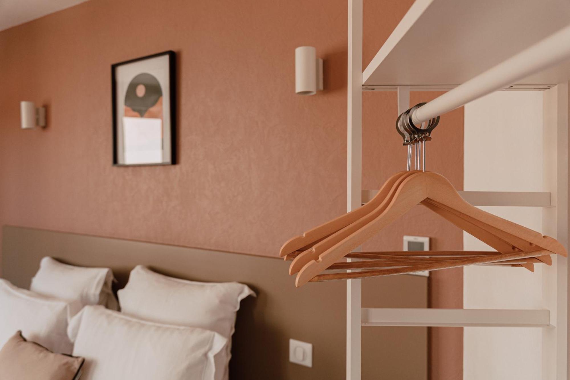 Mage Hotels - Hotel La Grenette Роан Экстерьер фото